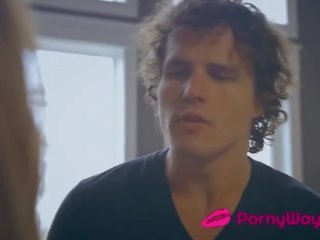 चीटिंग मोम negotiates साथ बेटा - फ्री परिवार फिल्म्स पर pornyway.com