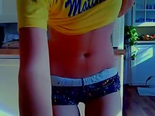 Teenager tanzen beguiling 2