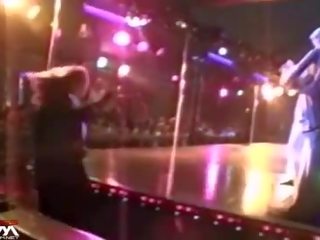 Νέος zealand ερασιτεχνικό κορίτσια πιπιλίζουν & γαμώ σε stripclub