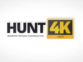 Hunt4k тя почти загубен тя wallet но намерени луд възрастен клипс