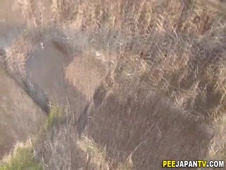 Oglądaliśmy azjatyckie urinating