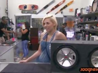 Cute Blonde strumpet Sucks manhood And Gets Screwed In The Pawnshop