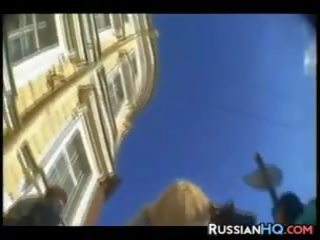 Pančušky nosenie ruské vyhrnutá sukňa