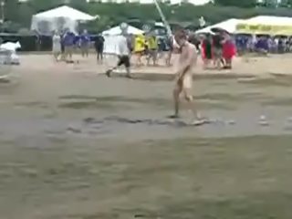 Various Amateur Cfnm Naked adolescent At Lollapalooza