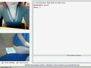 Cfnm nghiệp dư webcamming smiley đối mặt johnson vì ba